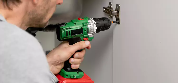 Commercial Door Hinge Repair Mason